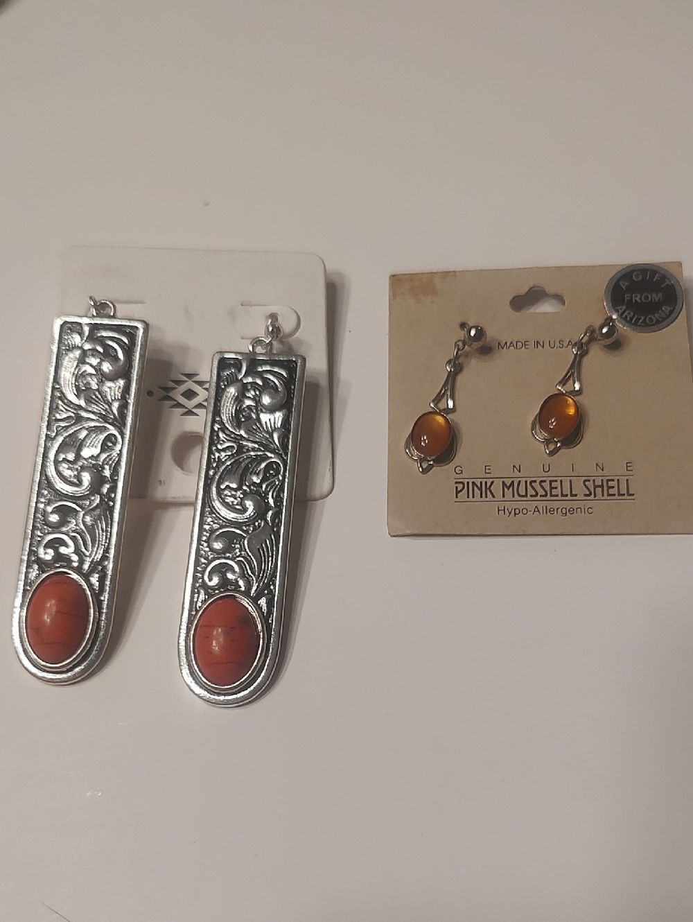 Dayana ” Western Embossed Earrings ( Red ) & Pink Mussel Shell Earrings